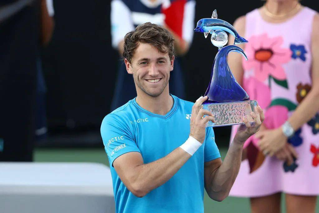 穆古鲁扎关键节点逆转，加拿大队带队取胜！的简单介绍