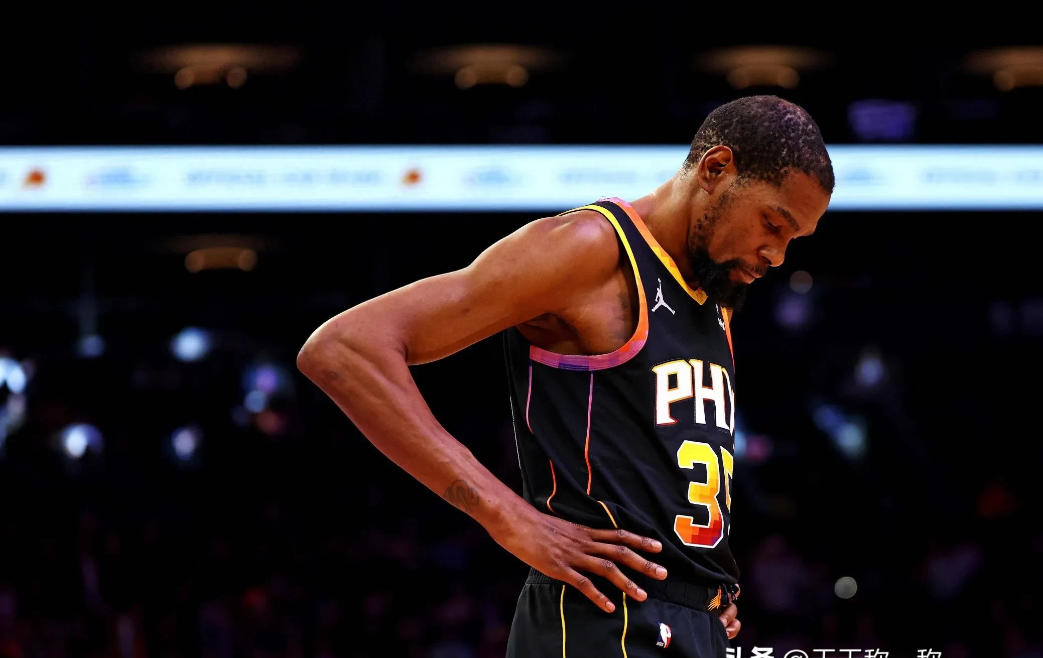 关于杜兰特连续十场比赛得分超过关键助攻，SKT挑战极限！的信息